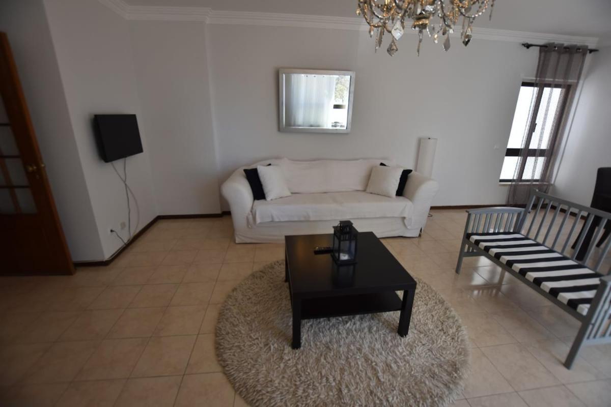 Cascais Excellent 2 Bedroom Apartment In Cascais Center Екстер'єр фото