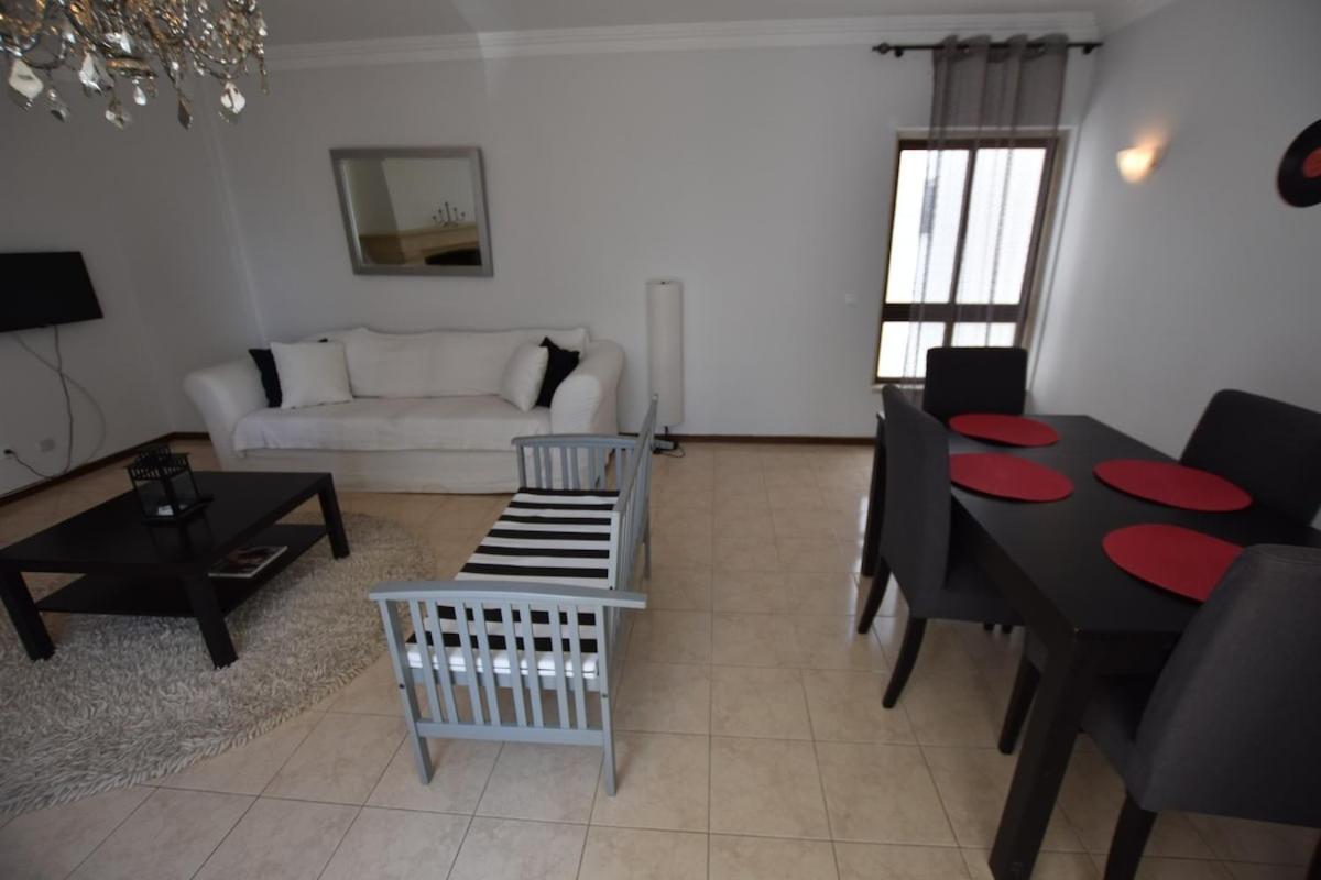 Cascais Excellent 2 Bedroom Apartment In Cascais Center Екстер'єр фото